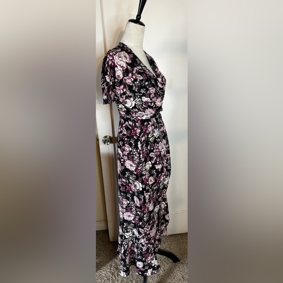 Free Press Floral Wrap Dress Flowy Lorelei Gilmore Girls romantic feminine maxi - Picture 10 of 13